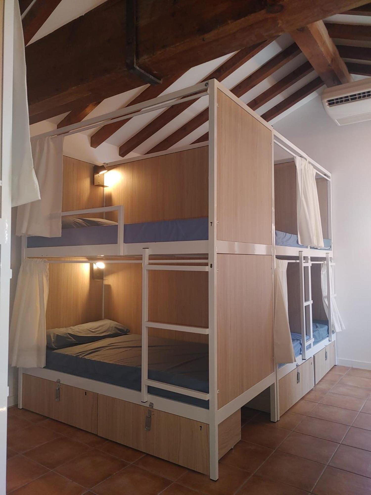 Urban Hostel Palma - Albergue Juvenil - Youth Hostel Luaran gambar